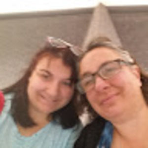 Meet your Posher, Dana